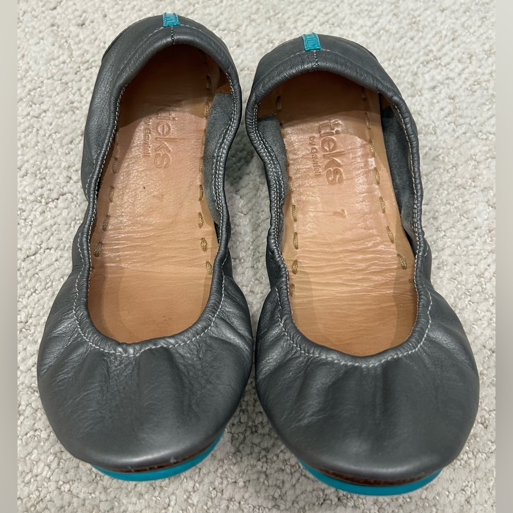 Metallic Pewter Tieks